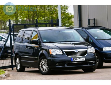 EM-7557, Lancia Voyager