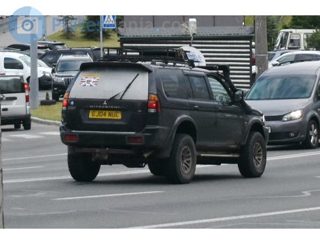 CJ04 NUC, Mitsubishi Shogun Sport