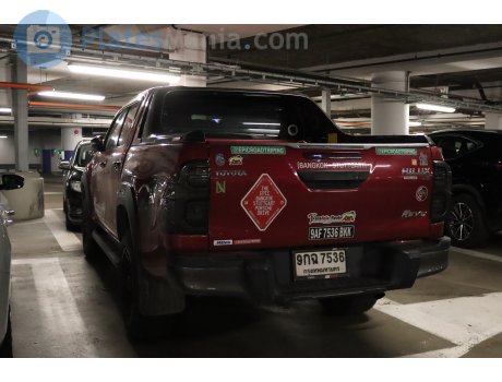 9กฉ 7536, Toyota Hilux