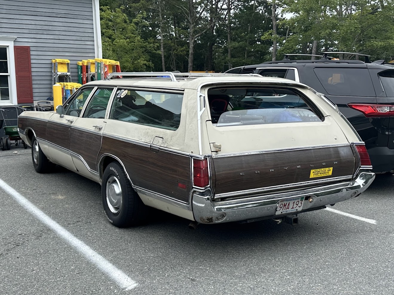 9MA 193, Chrysler Town&Country 5th gen Wagon, 1968–1973