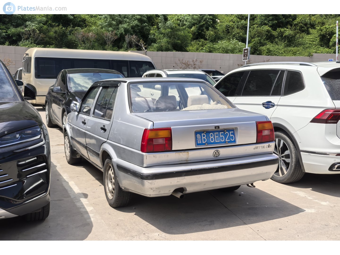鲁B·8E525, Volkswagen Jetta 2nd gen (1GD­; CN-market), 1st facelift, 1997–2004