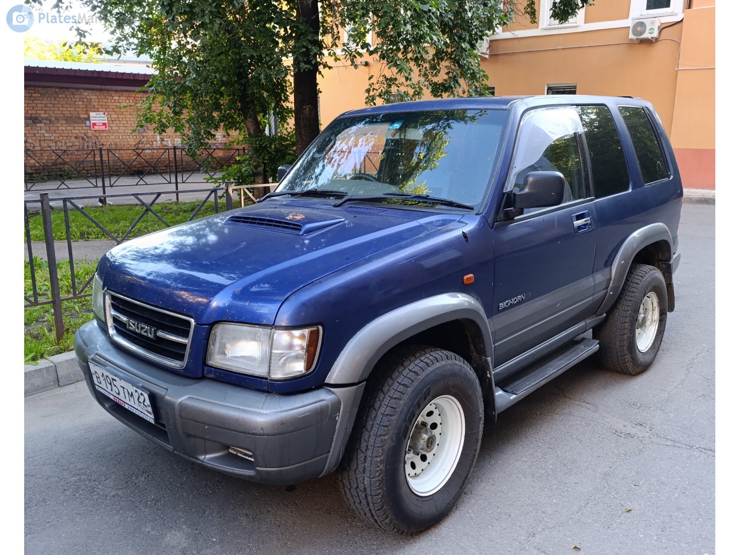 в 195 тм 22, Isuzu Bighorn 2nd gen 3-door SUV (UBS26), facelift, 1998–2002