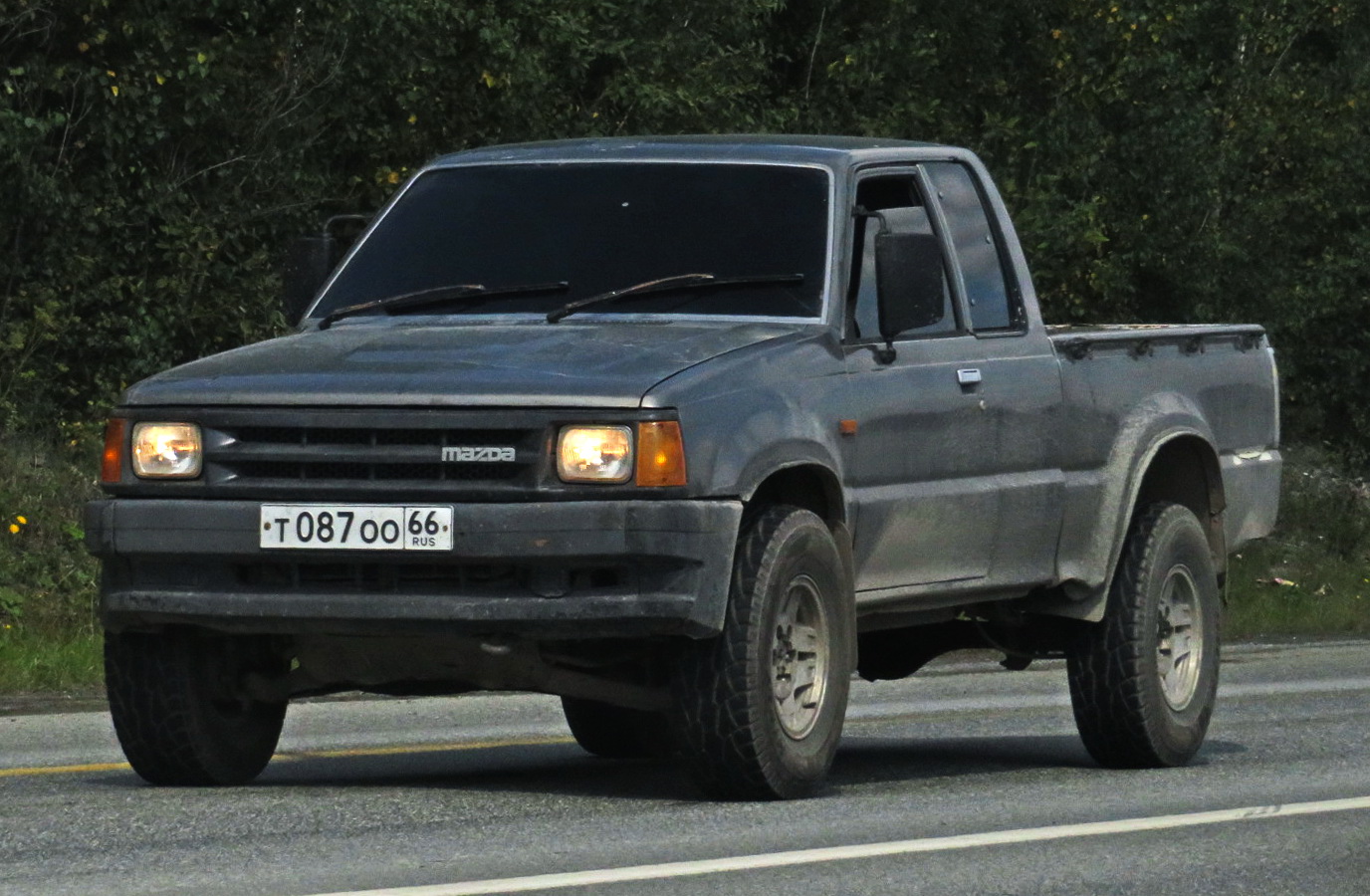 т 087 оо 66, Mazda Proceed 4th gen (UF), 1990–1999