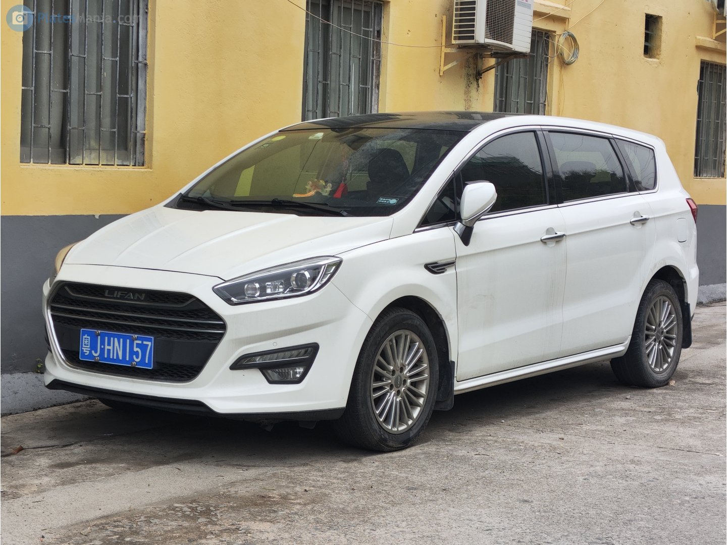 粤J·HN157, Lifan Xuanlang 