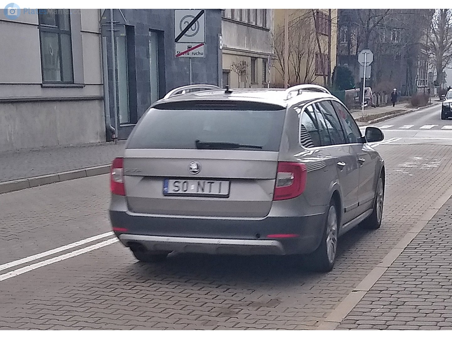 S0 NTI, Skoda Superb 2nd gen Combi Outdoor (B6/3T5), facelift, 2014–2015