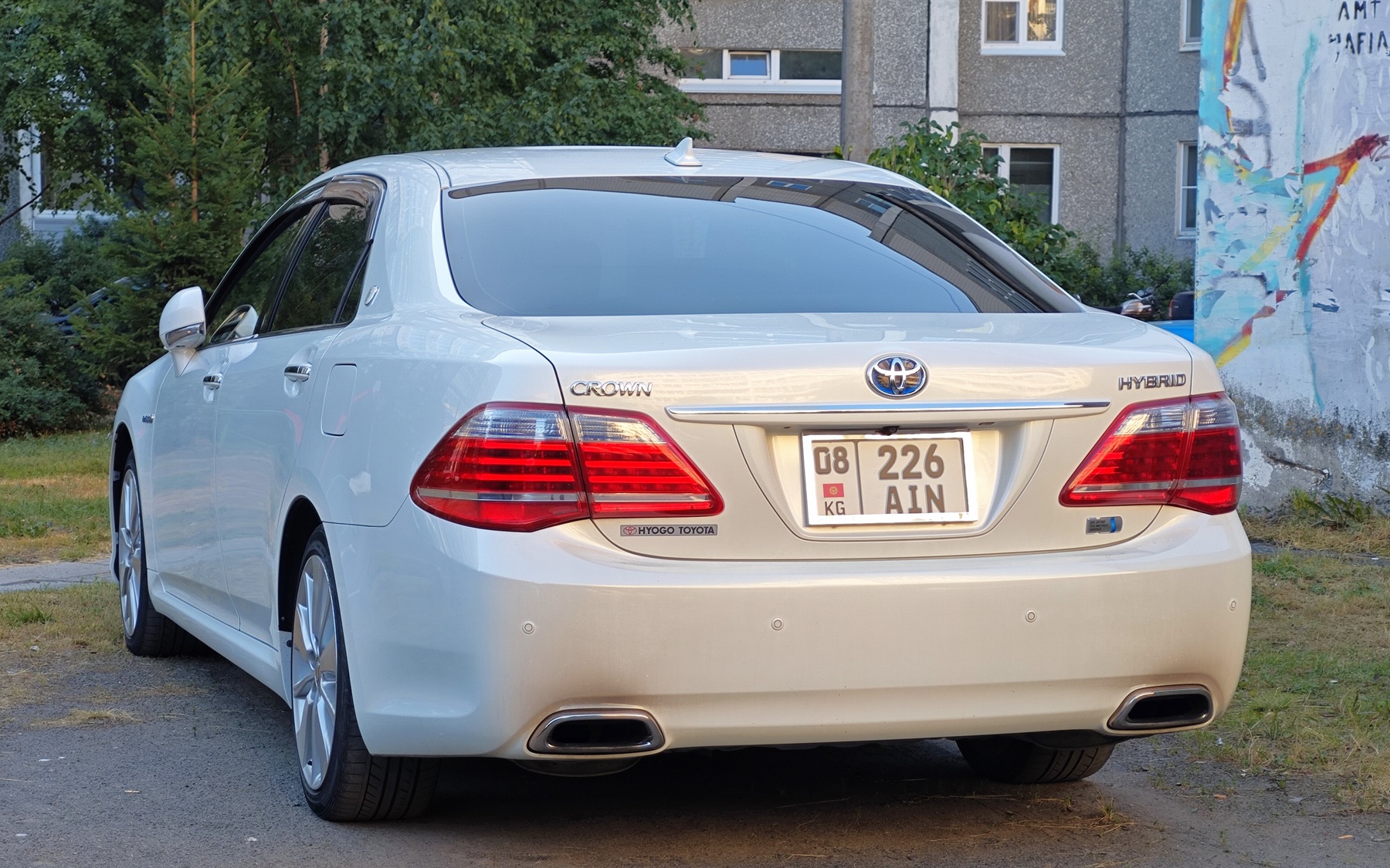 08 226 AIN, Toyota Crown 13th gen (S200), 2008–2012  (­–2015 for CN-market)