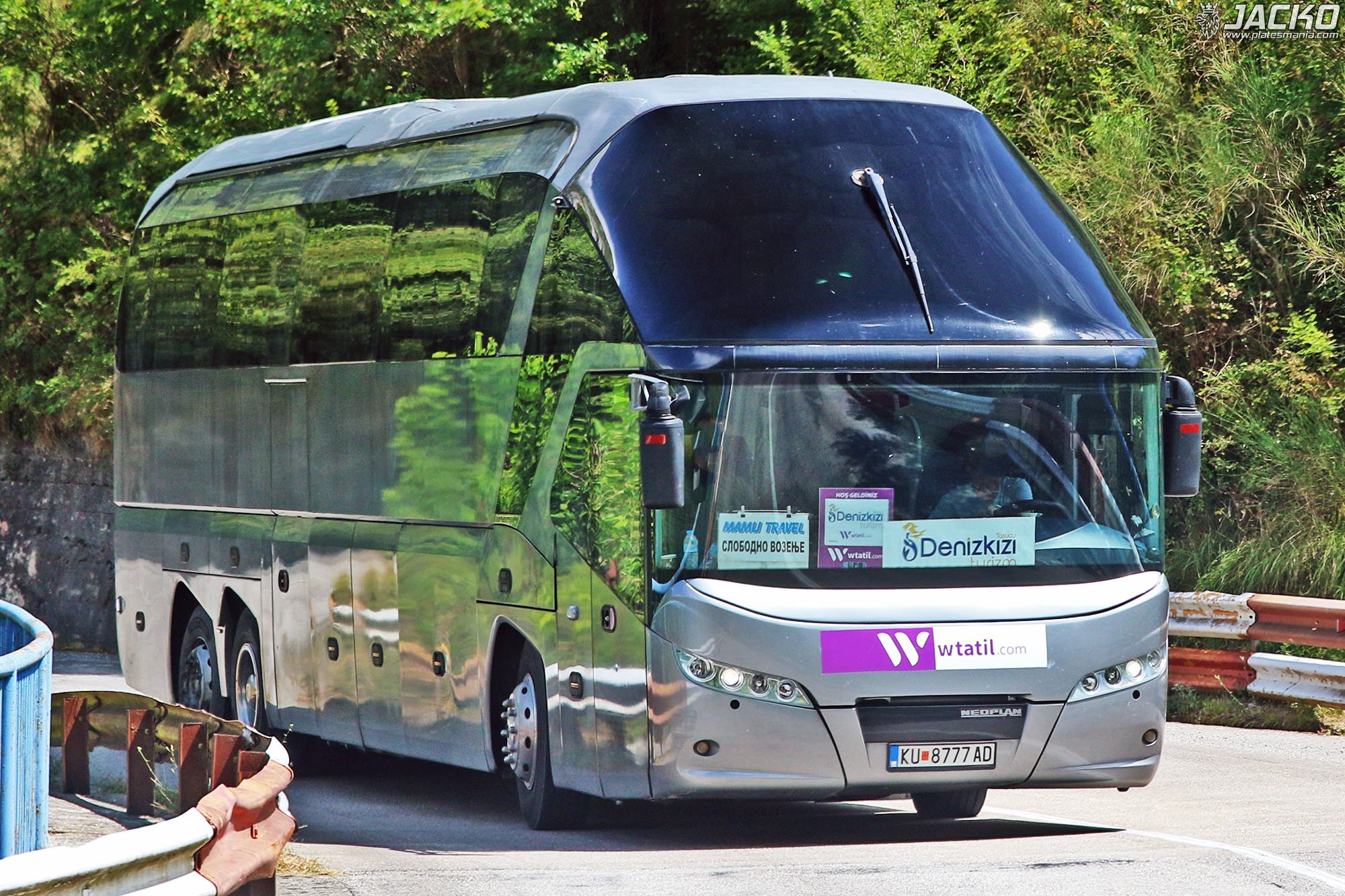 KU 8777 AD, Neoplan Starliner 2nd gen, 2004–2015