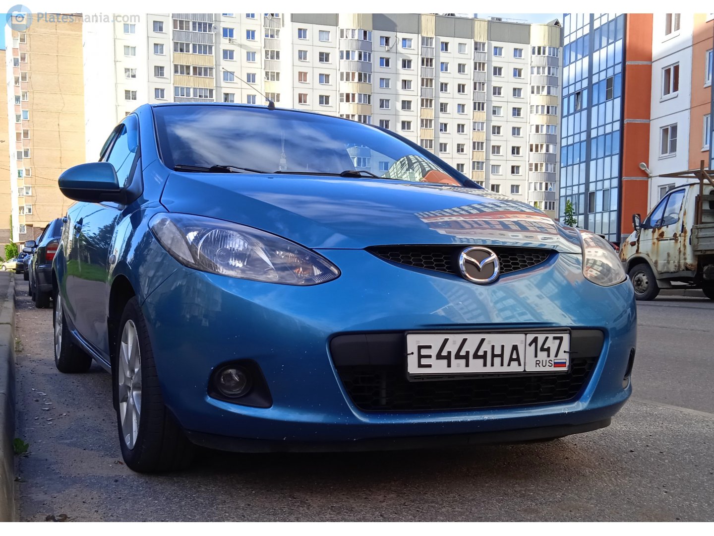 е 444 на 147, Mazda 2 2nd gen 5-door Hatch (DE), 2007­–2014