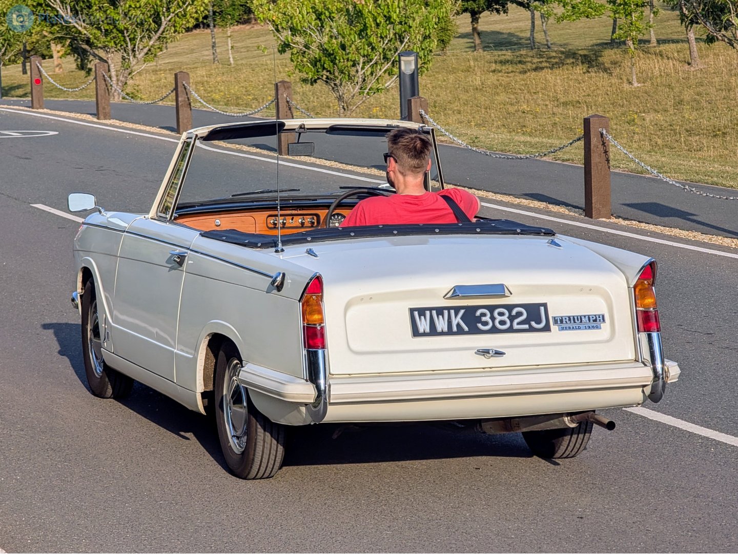 WWK382J, Triumph Herald 