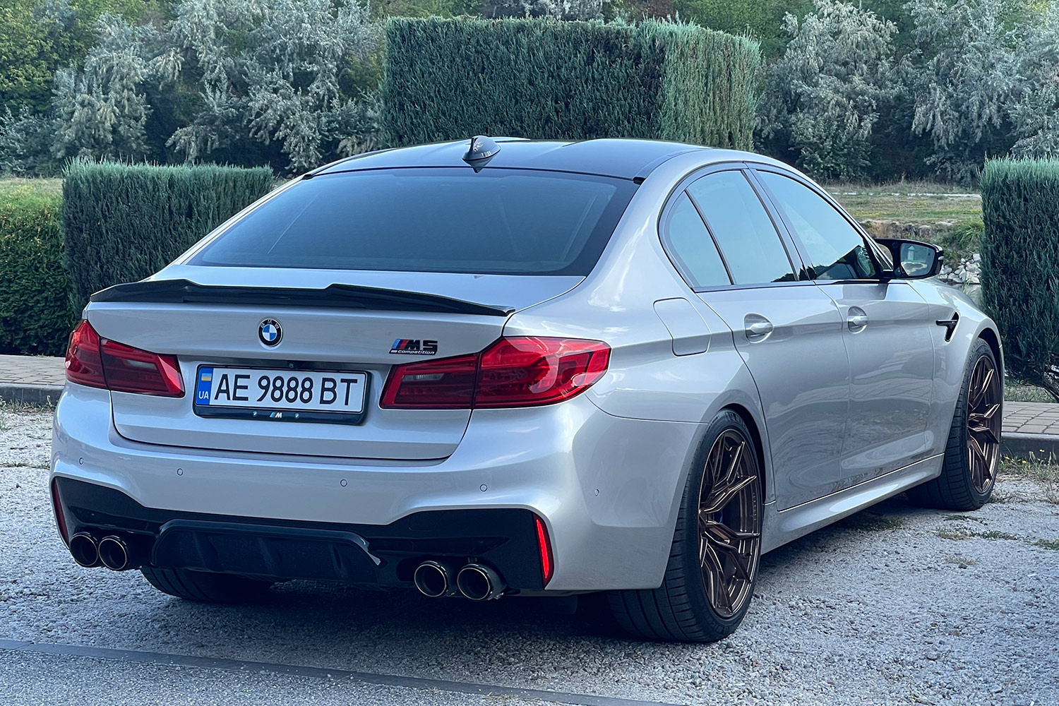 AE 9888 BT, BMW M5 6th gen (F90), 2017–2020