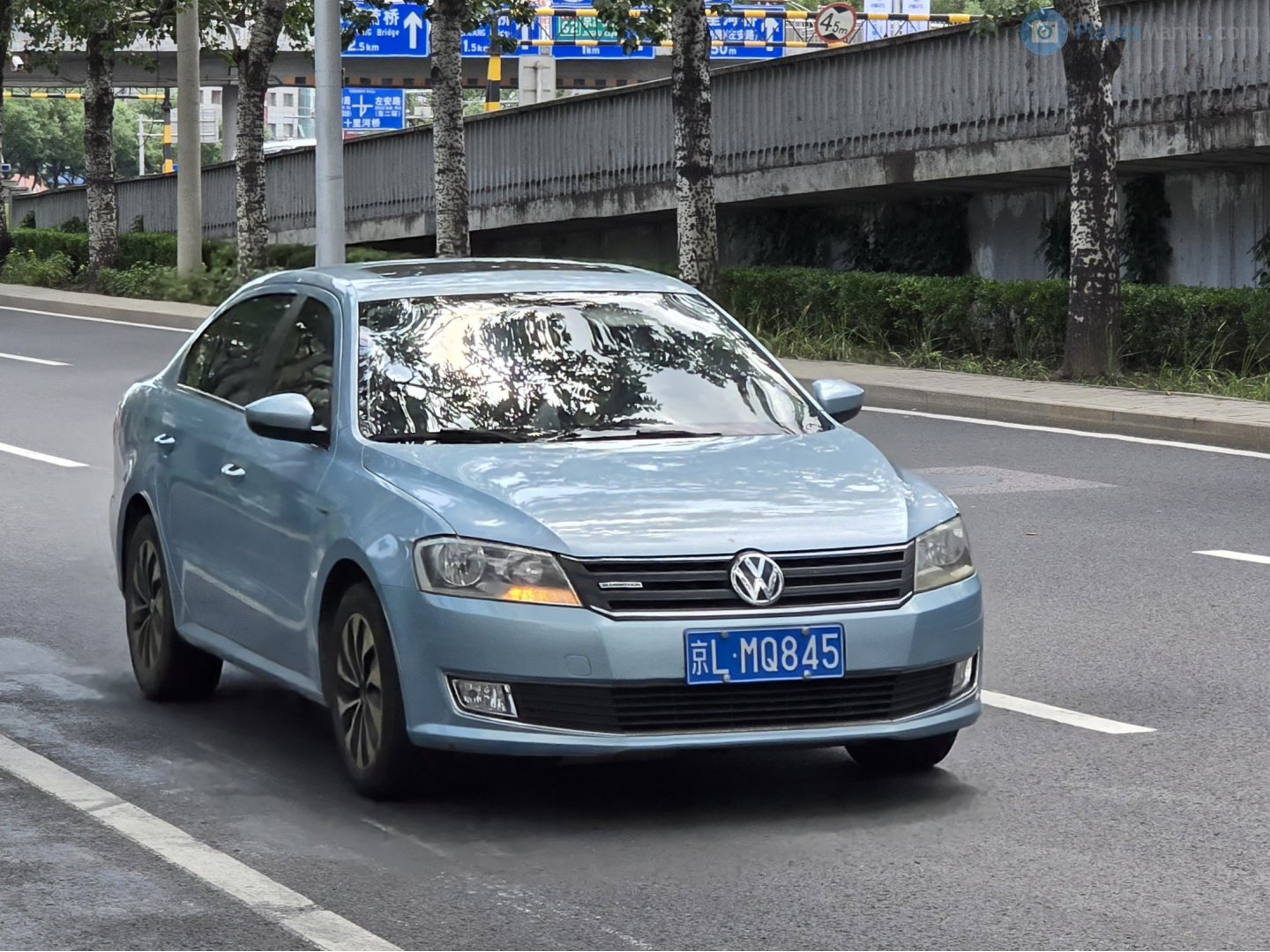 京L·MQ845, Volkswagen Lavida 2nd gen Sedan (182/183), 2012–2015