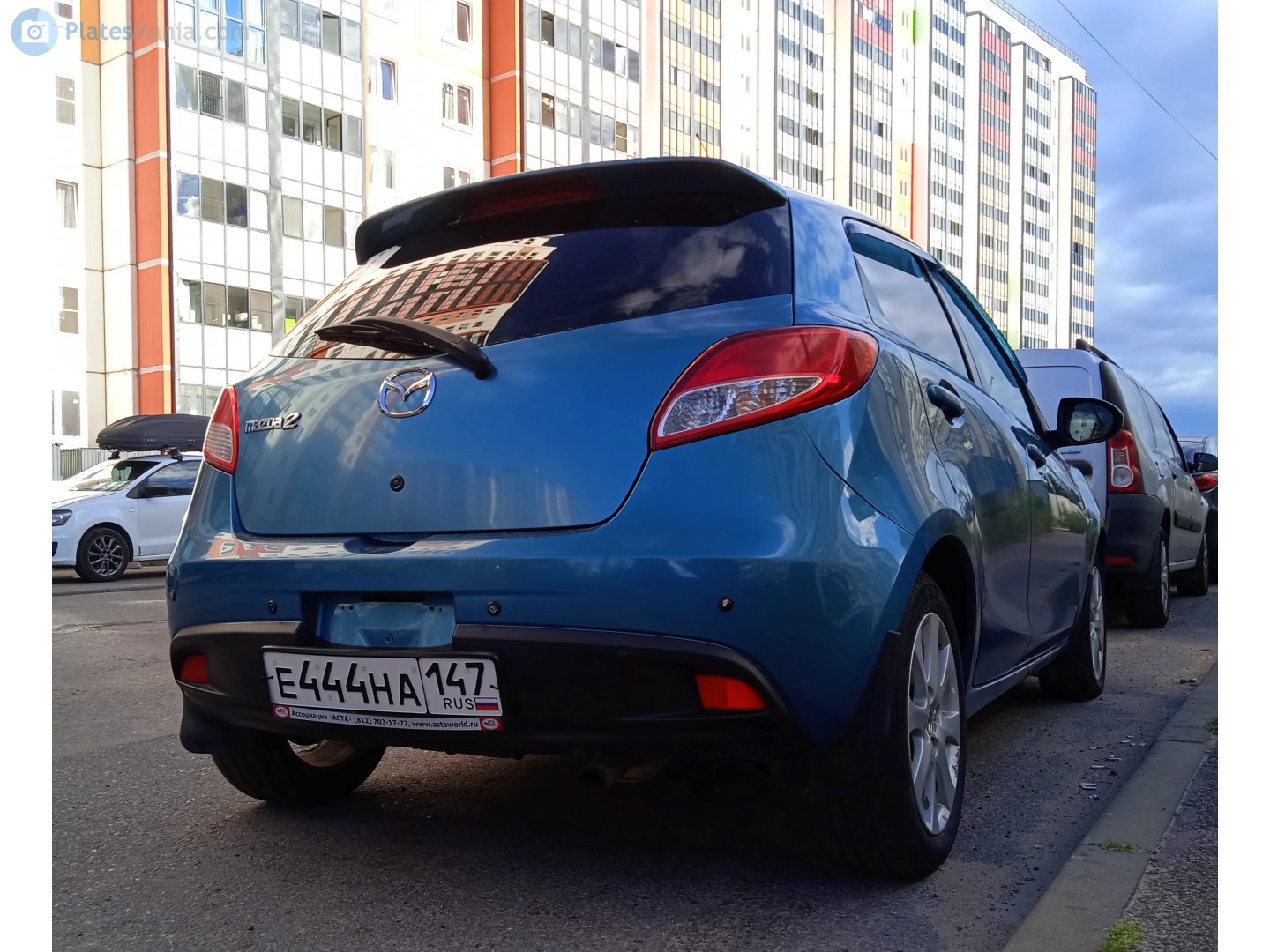 е 444 на 147, Mazda 2 2nd gen 5-door Hatch (DE), 2007­–2014