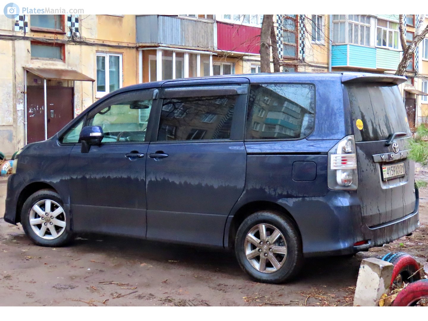 4159XX01, Toyota Voxy 2nd gen (R70), 2007–2014