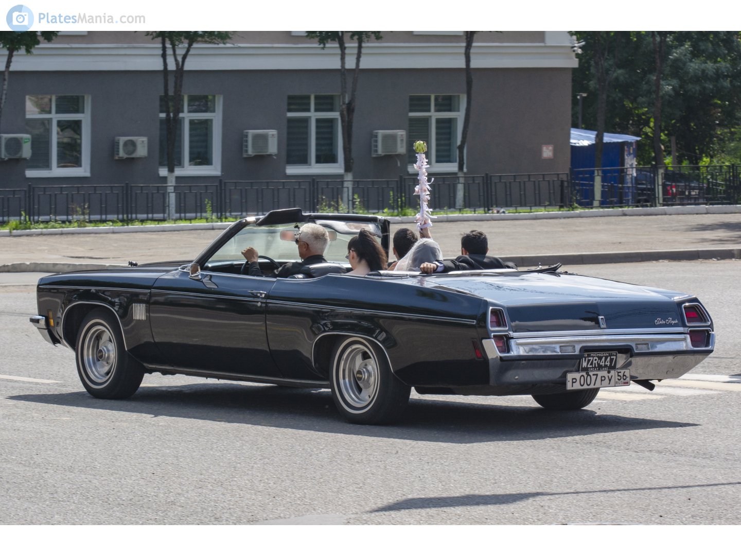 р 007 ру 56, Oldsmobile 88 8th gen 2-door Coupé (L37/N37/Y37; B-body), facelift, 1979–1985