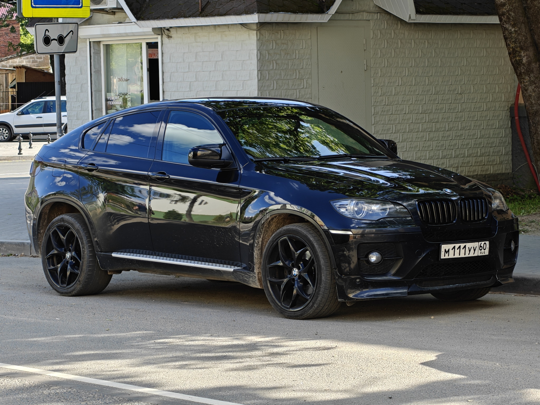 м 111 уу 60, BMW X6 1st gen (E71), 2008–2014