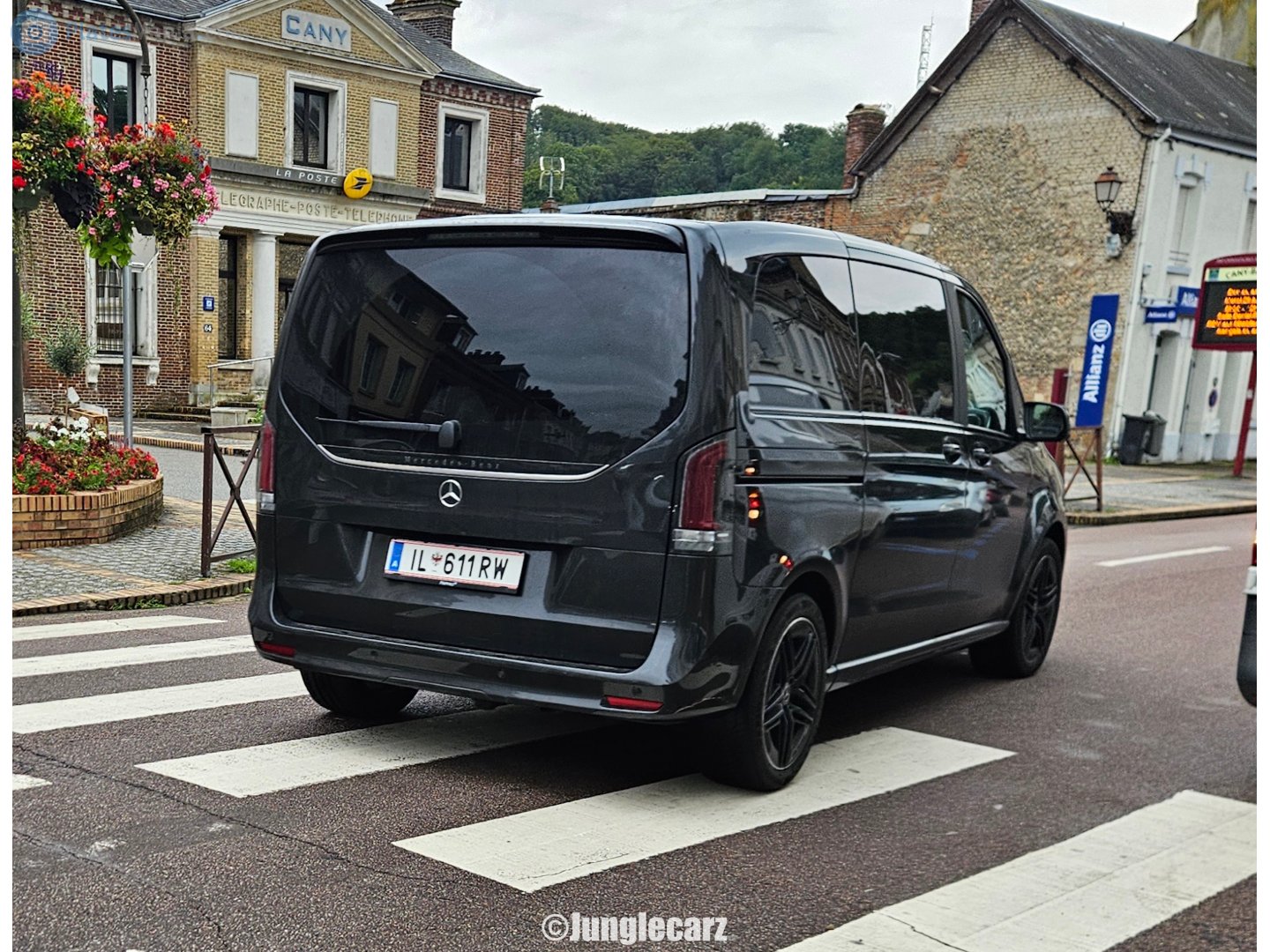 IL 611 RW, Mercedes-Benz EQV 1st gen, facelift (W447), 2024–