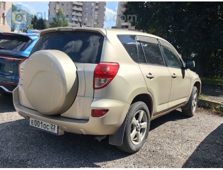 е001ос22, Toyota RAV4