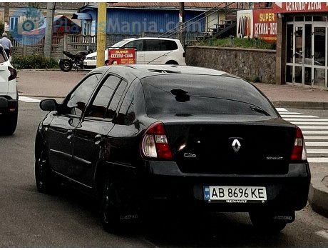 AB 8696 KE, Renault Clio