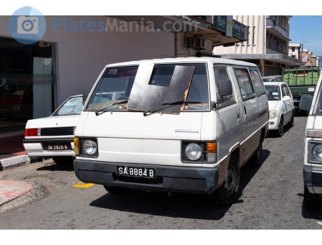 SA 8884 B, Mitsubishi Delica