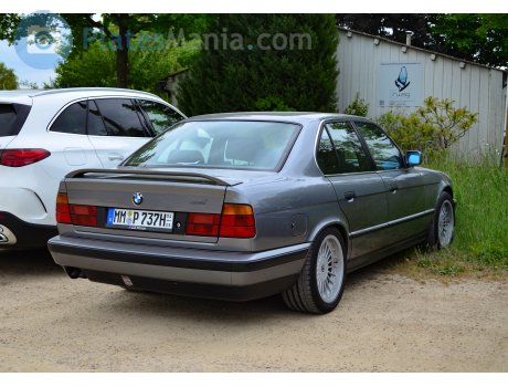 MM P 737H (04/09), BMW 5 Series
