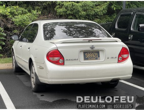 589921, Nissan Maxima