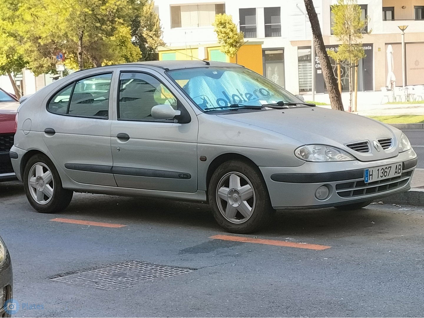H 1367 AB, Renault Mégane 1st gen Hatch (B64), facelift, 1999–2002