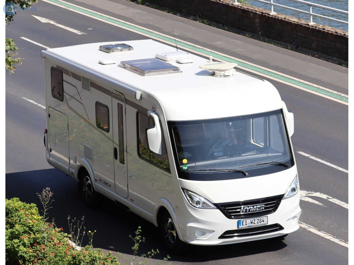 EI WZ 284 (03/11), Hymer Mobil 9th gen Exsis-i, 2017–