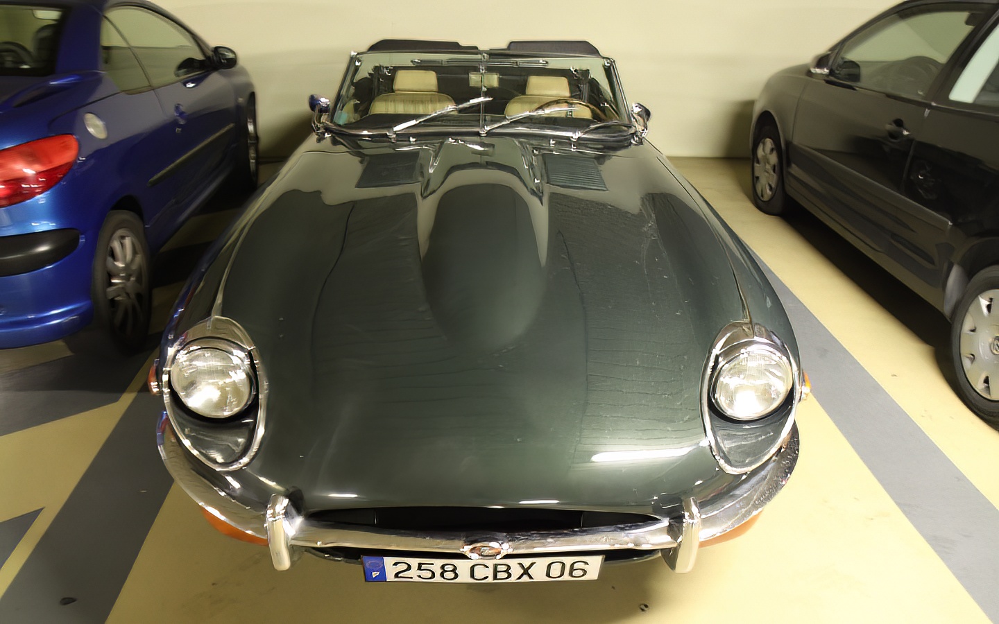 258 CBX 06, Jaguar E-Type Convertible (Series 2/3), 1968–1975