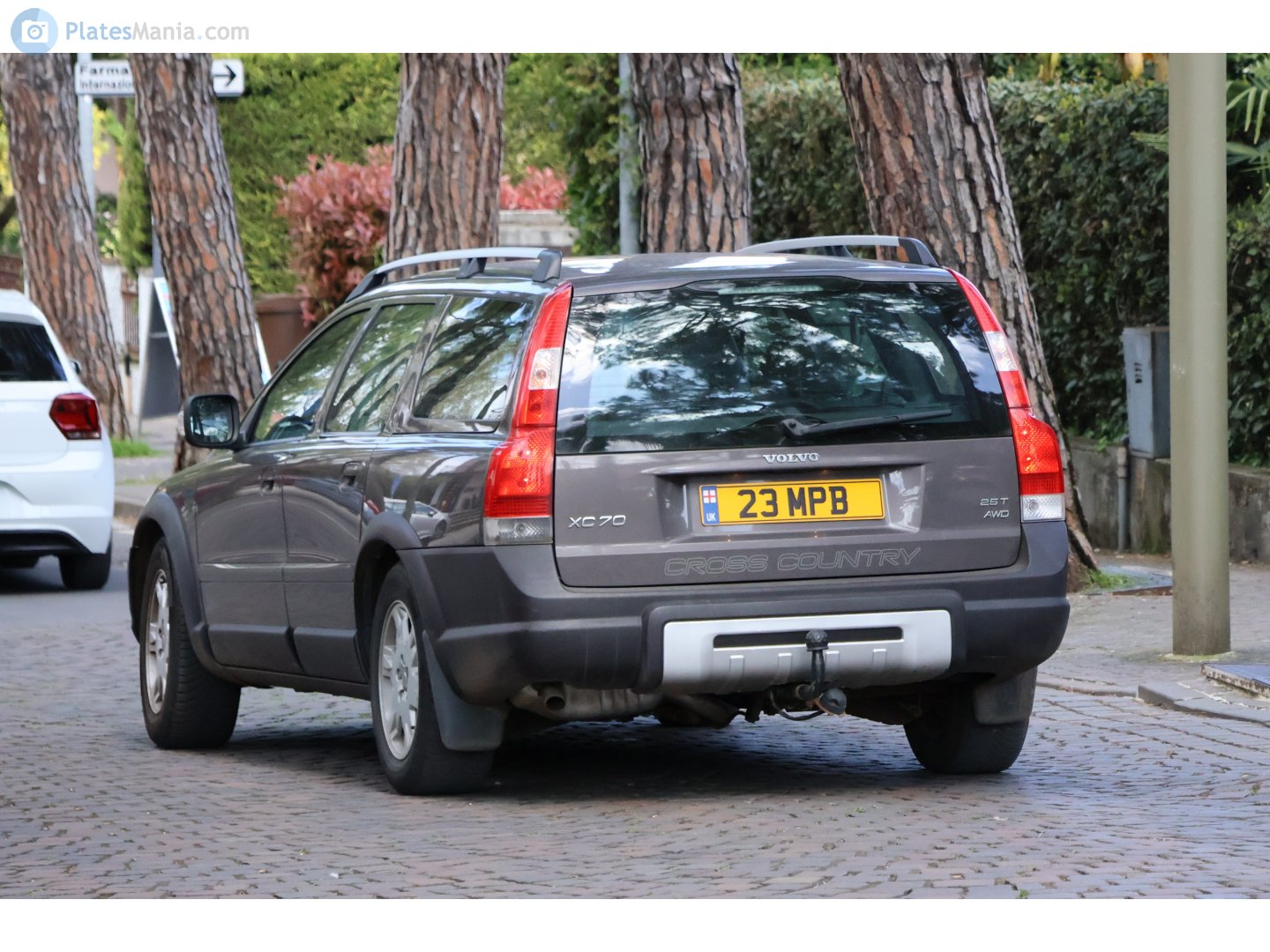 23MPB, Volvo XC70 1st gen (295), 2002–2007