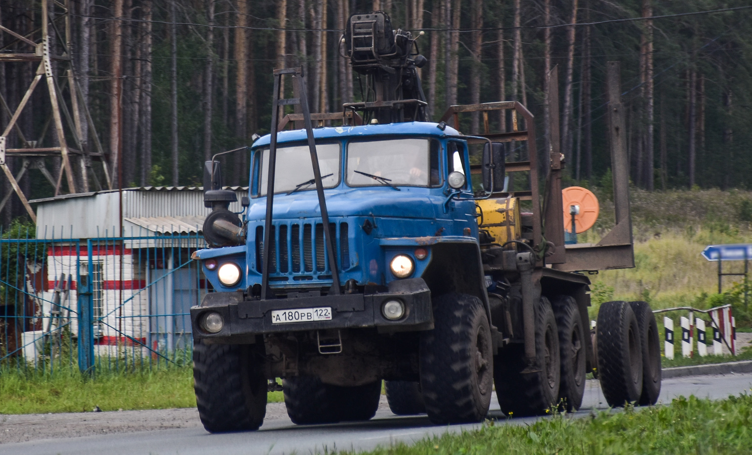 а 180 рв 122, Ural (UralAZ) 44202 44202, 1980–