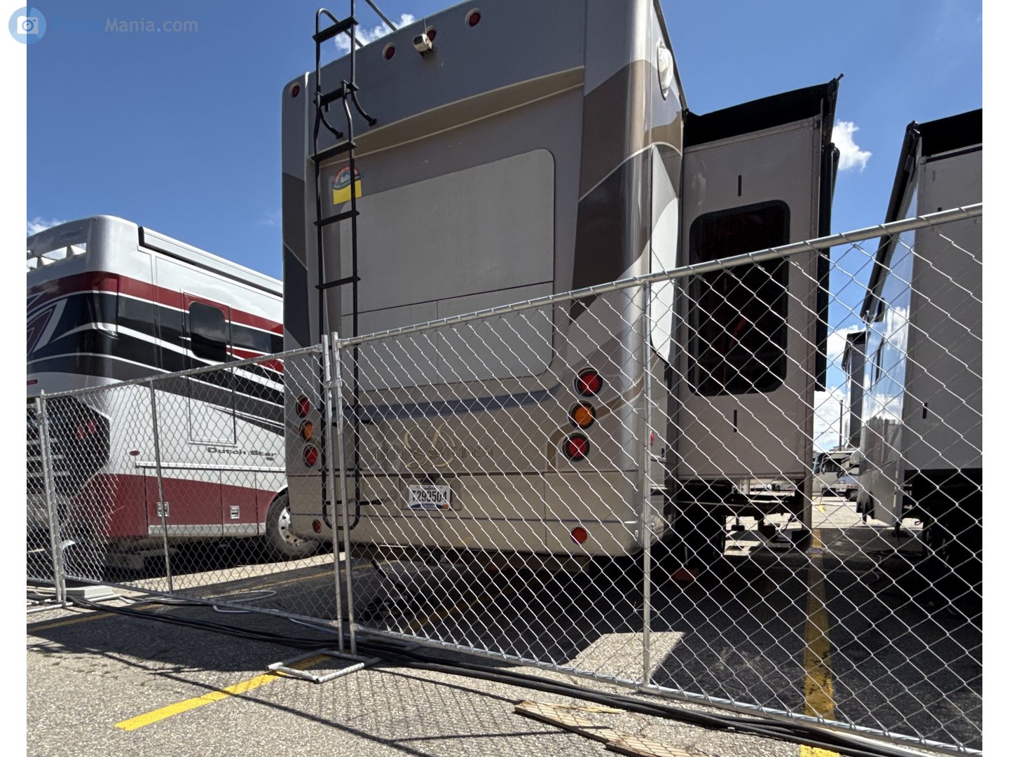 T293504, Trailers (T123456/123456T) 