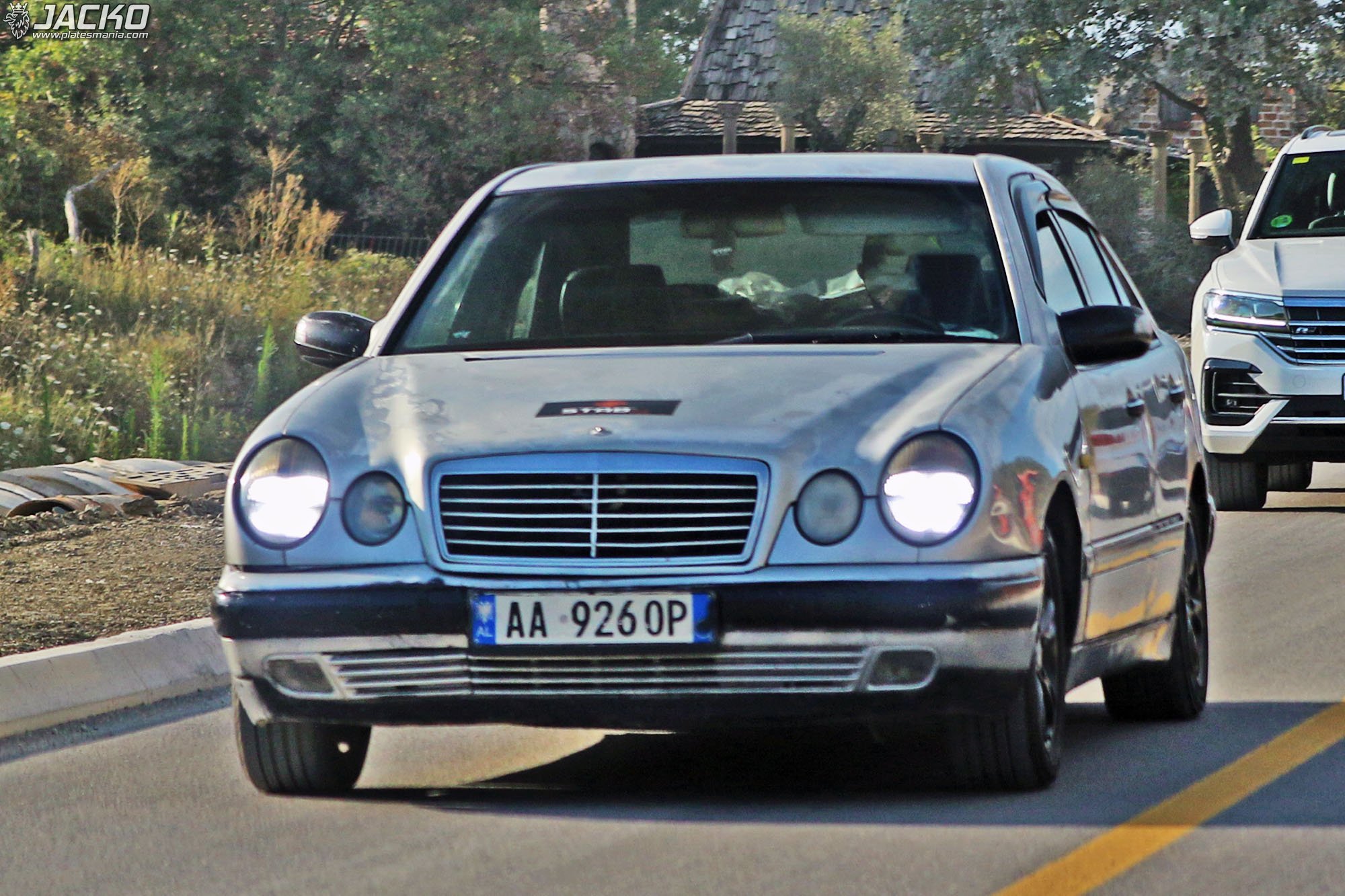 AA 926 OP, Mercedes-Benz E-Klasse 2nd gen Sedan (W210), 1995­–2002