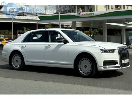 а736кх799, Aurus Senat