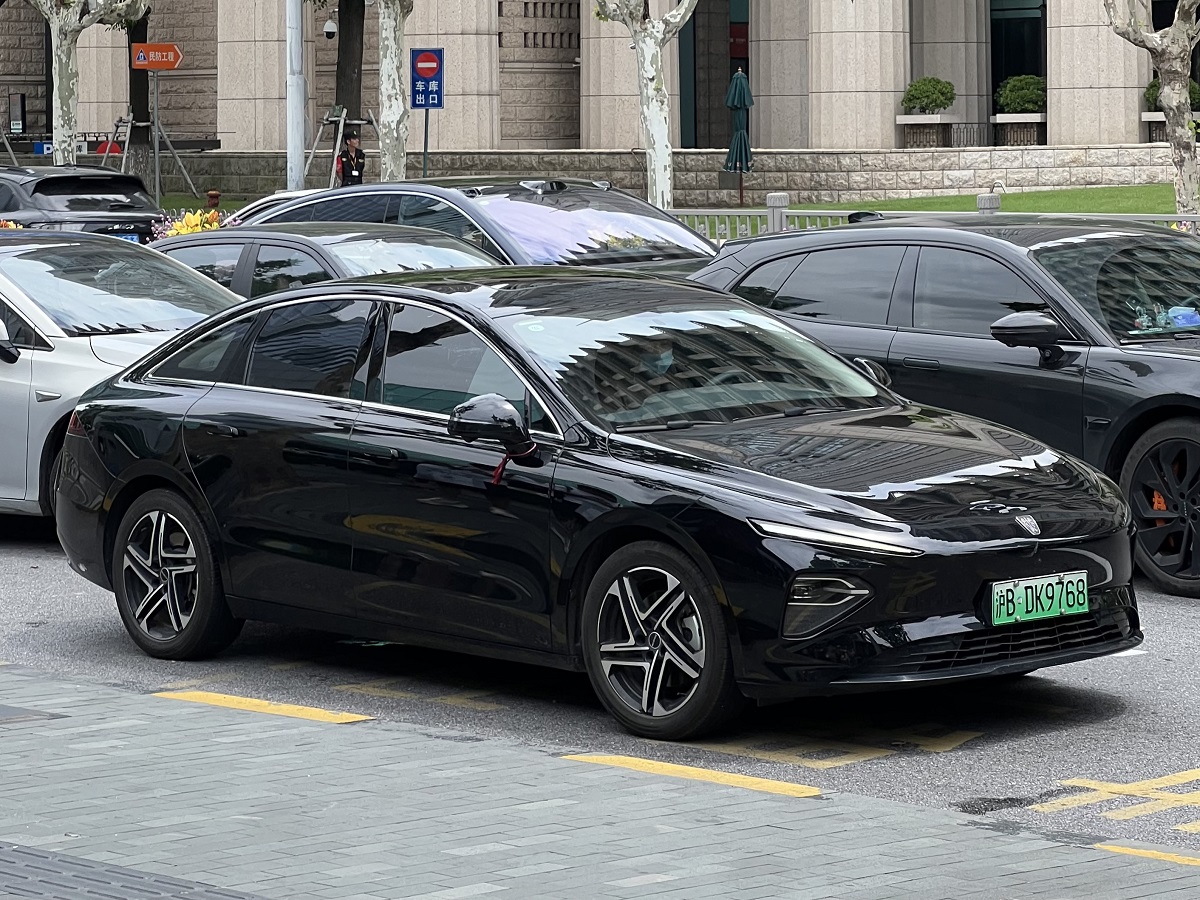 沪B·DK9768, Roewe D7 1st gen EV, 2023–
