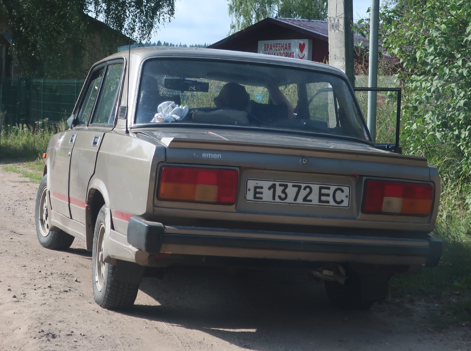 е 1372 ЕС, Lada (VAZ) 2105 Жигули (Nova / Riva / 1300 / 1500), 1980–2010