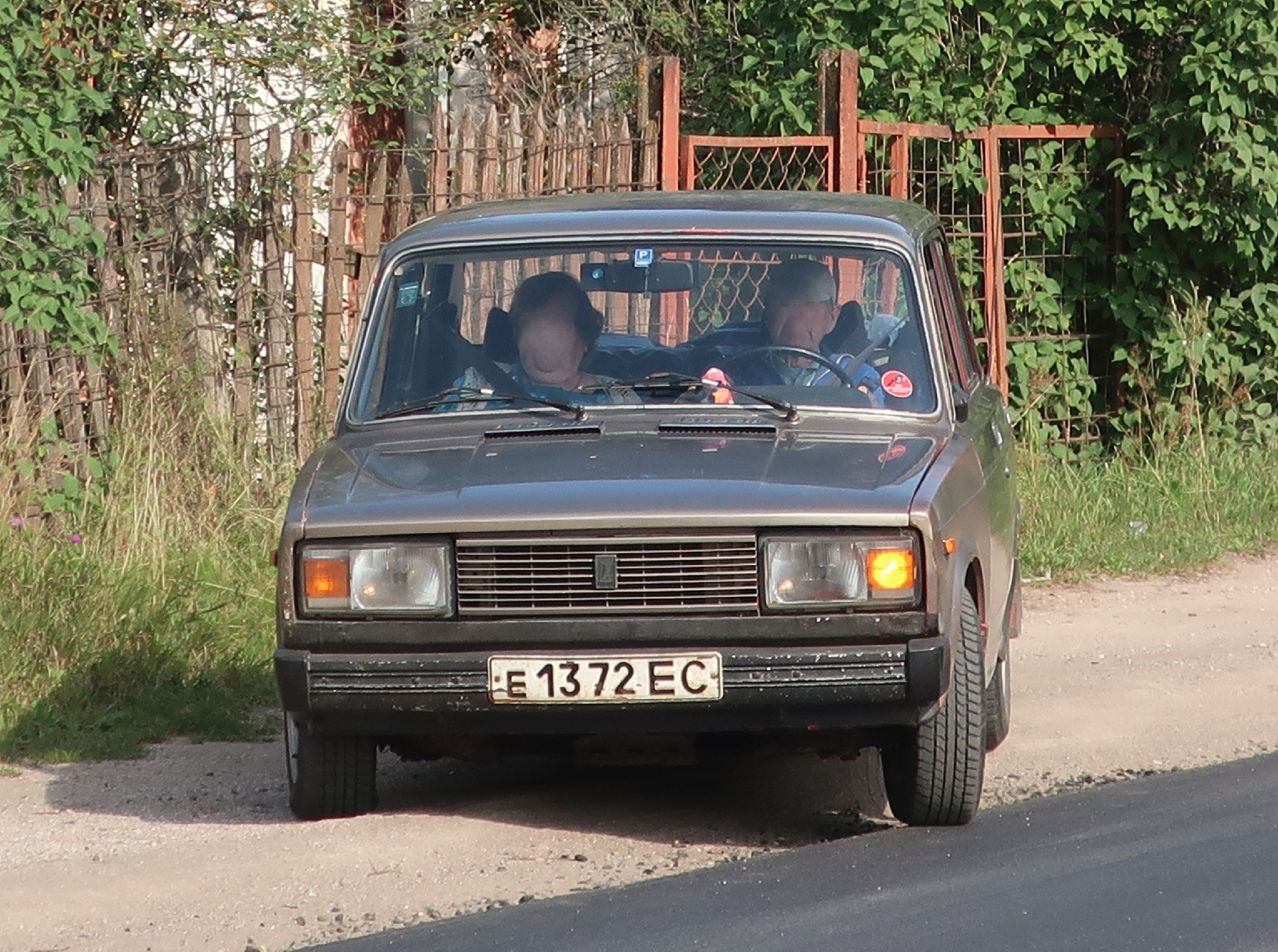 е 1372 ЕС, Lada (VAZ) 2105 Жигули (Nova / Riva / 1300 / 1500), 1980–2010