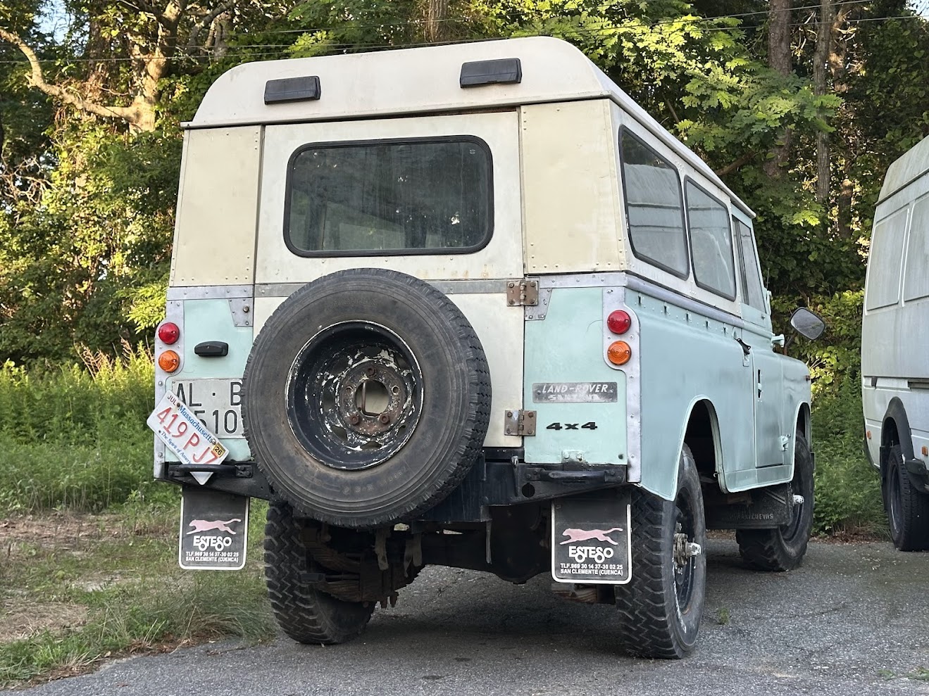 419 PJ7, License plate without vehicle 