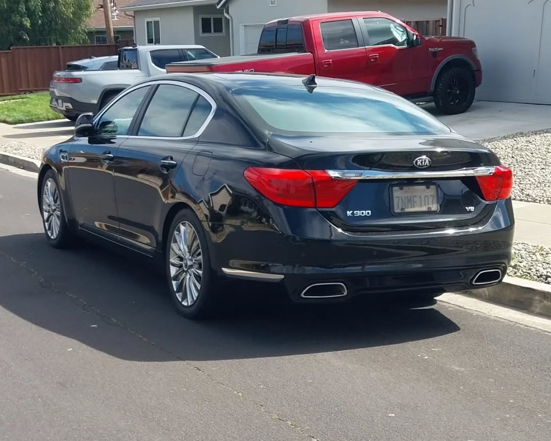 7NMF107, Kia K900 1st gen (KH; NA-market), 2014–2018