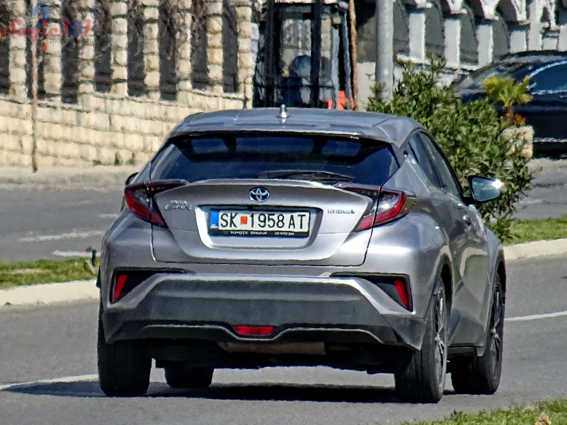 SK 1958 AT, Toyota C-HR 1st gen (AX10/AX50), 2016–2023