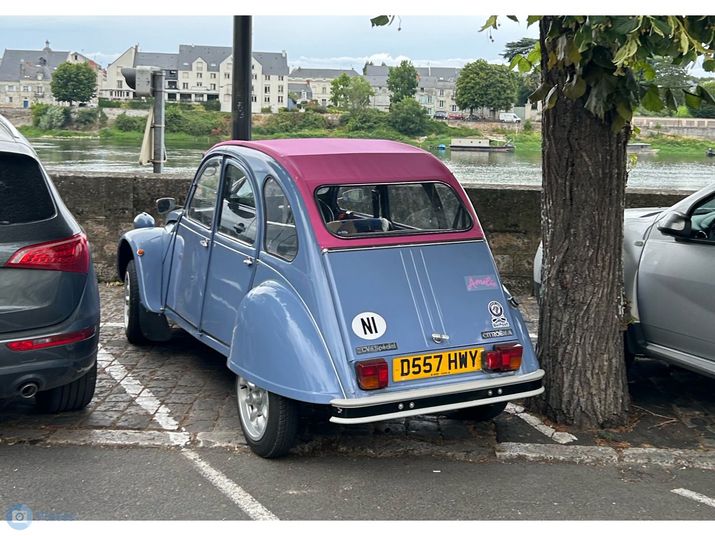 D557HWY, Citroёn 2CV 1st gen Sedan, 1949–1990