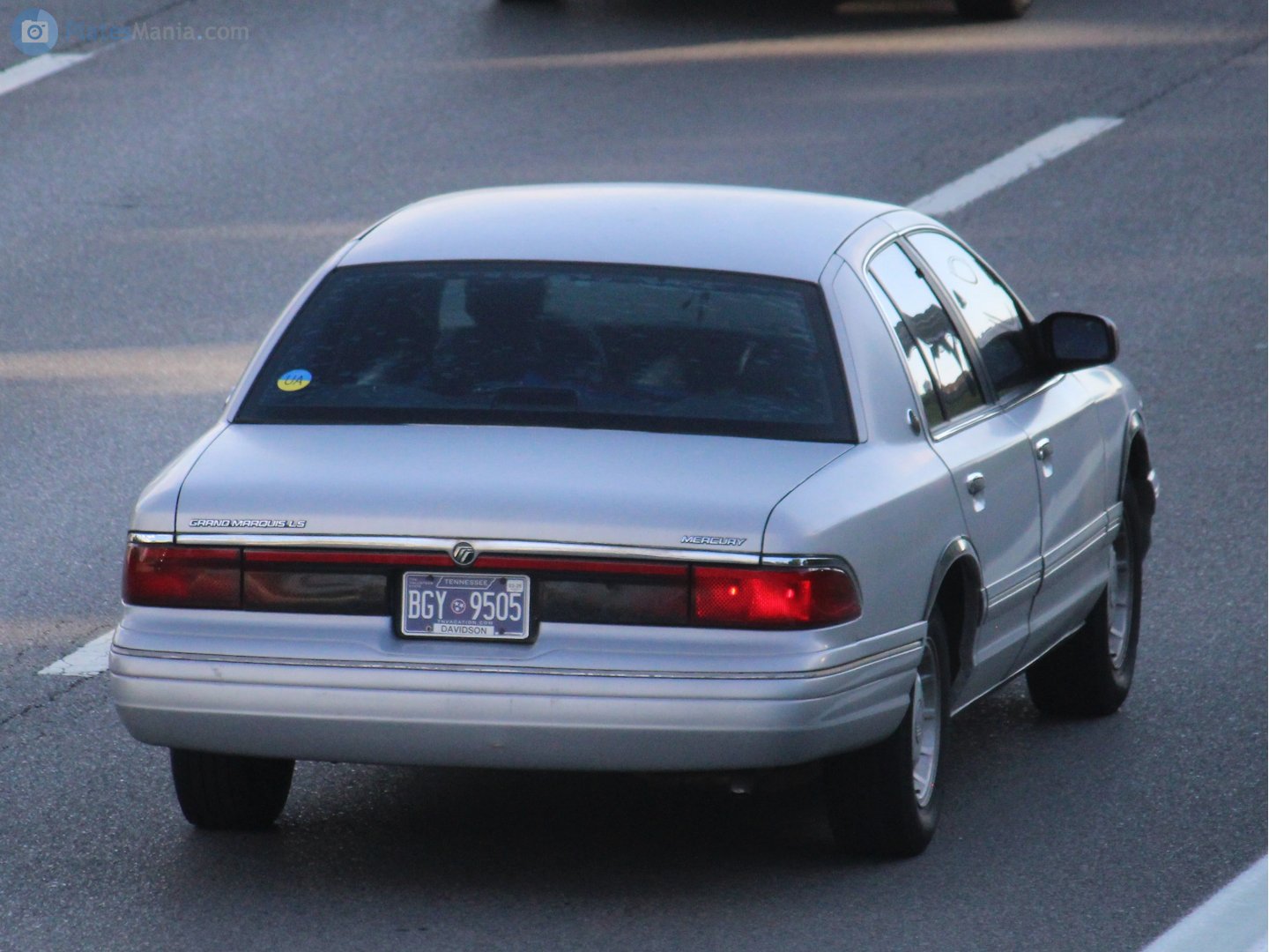 BGY-9505, Mercury Grand Marquis 2nd gen (M74/M75; EN53), facelift, 1994–1997