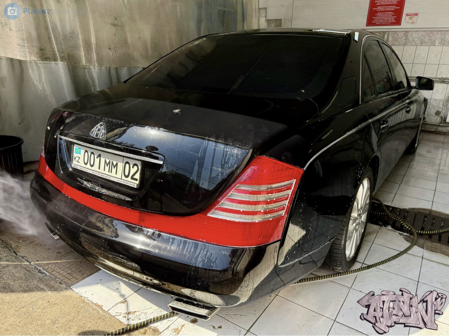 001 MM 02, Maybach 57S 1st gen (W240), 2005–2012