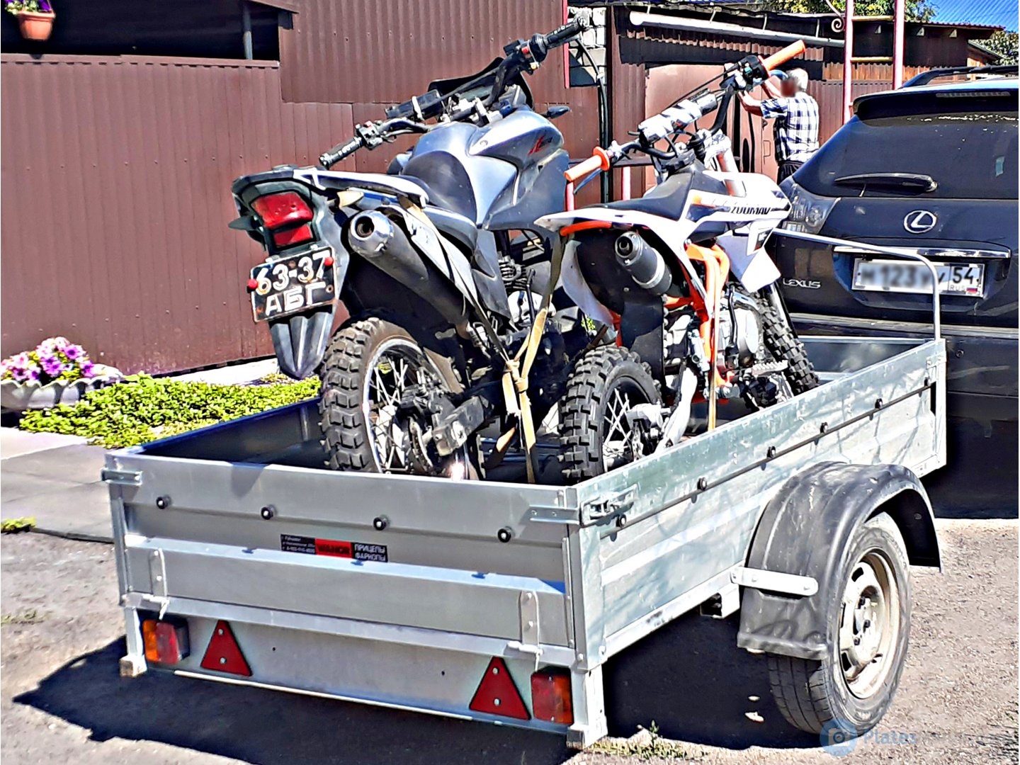 6337 АБГ, License plate without vehicle 