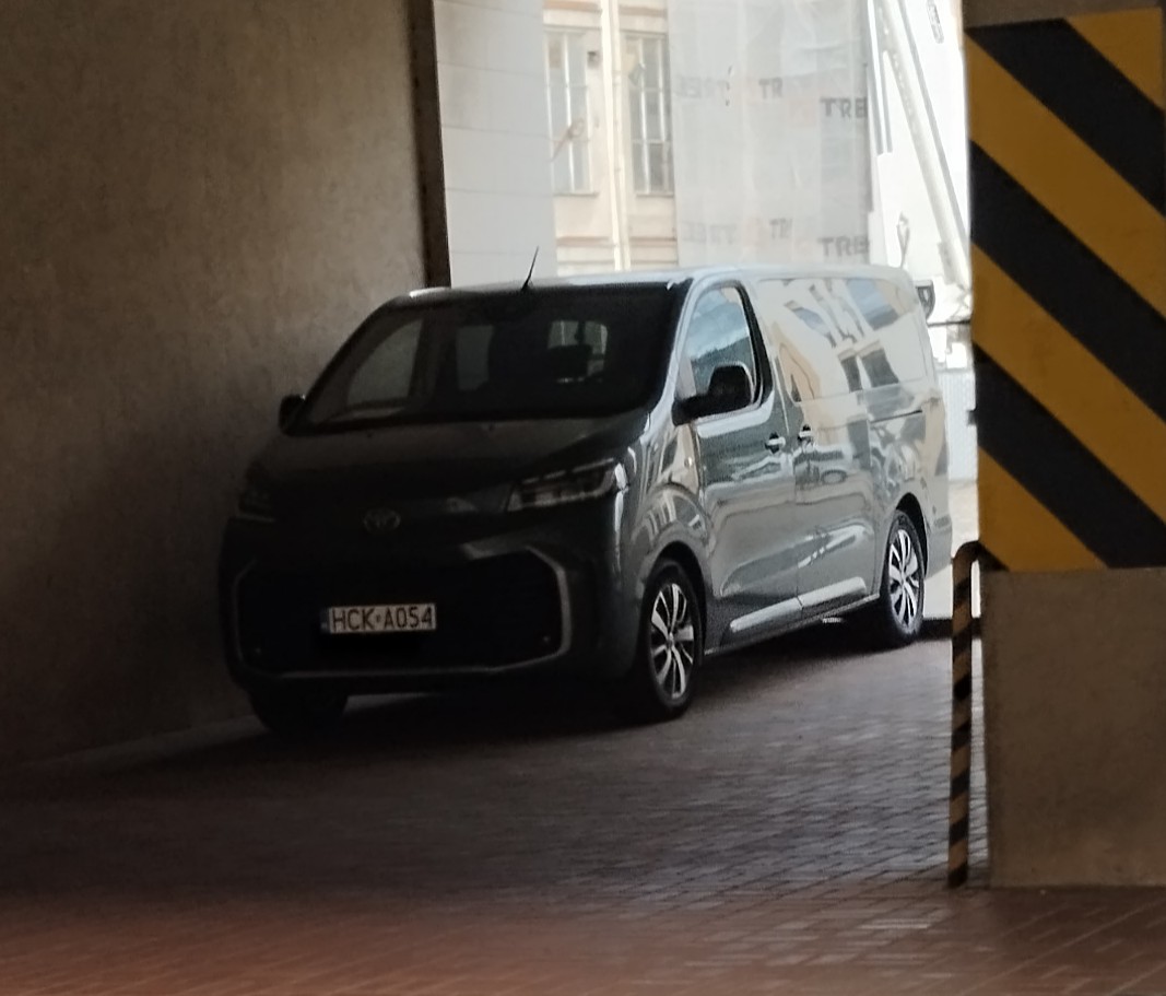 HCK A054, Toyota ProAce 