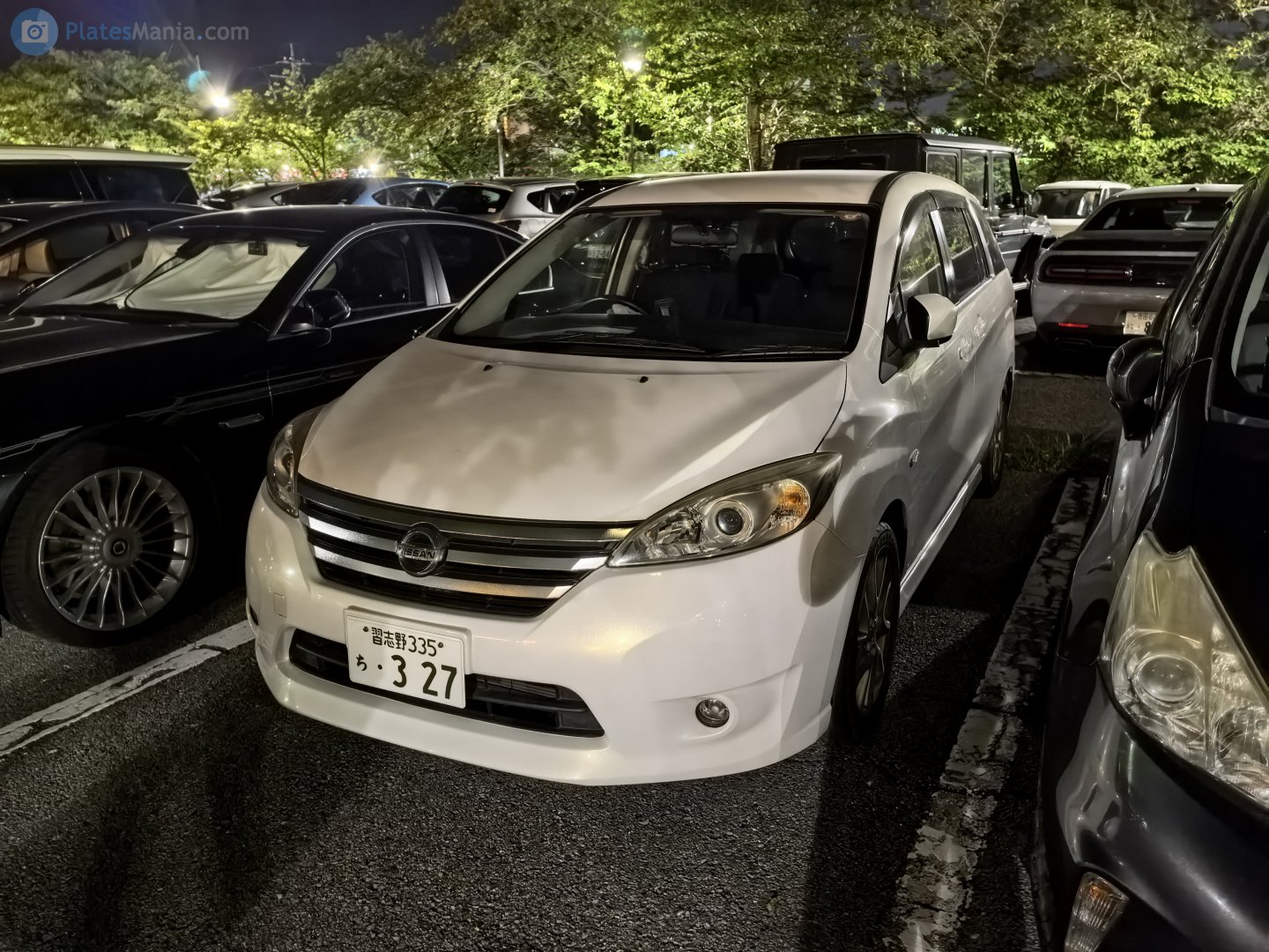 習志野 335 ち 327, Nissan Lafesta 2nd gen (B35), 2011–2017