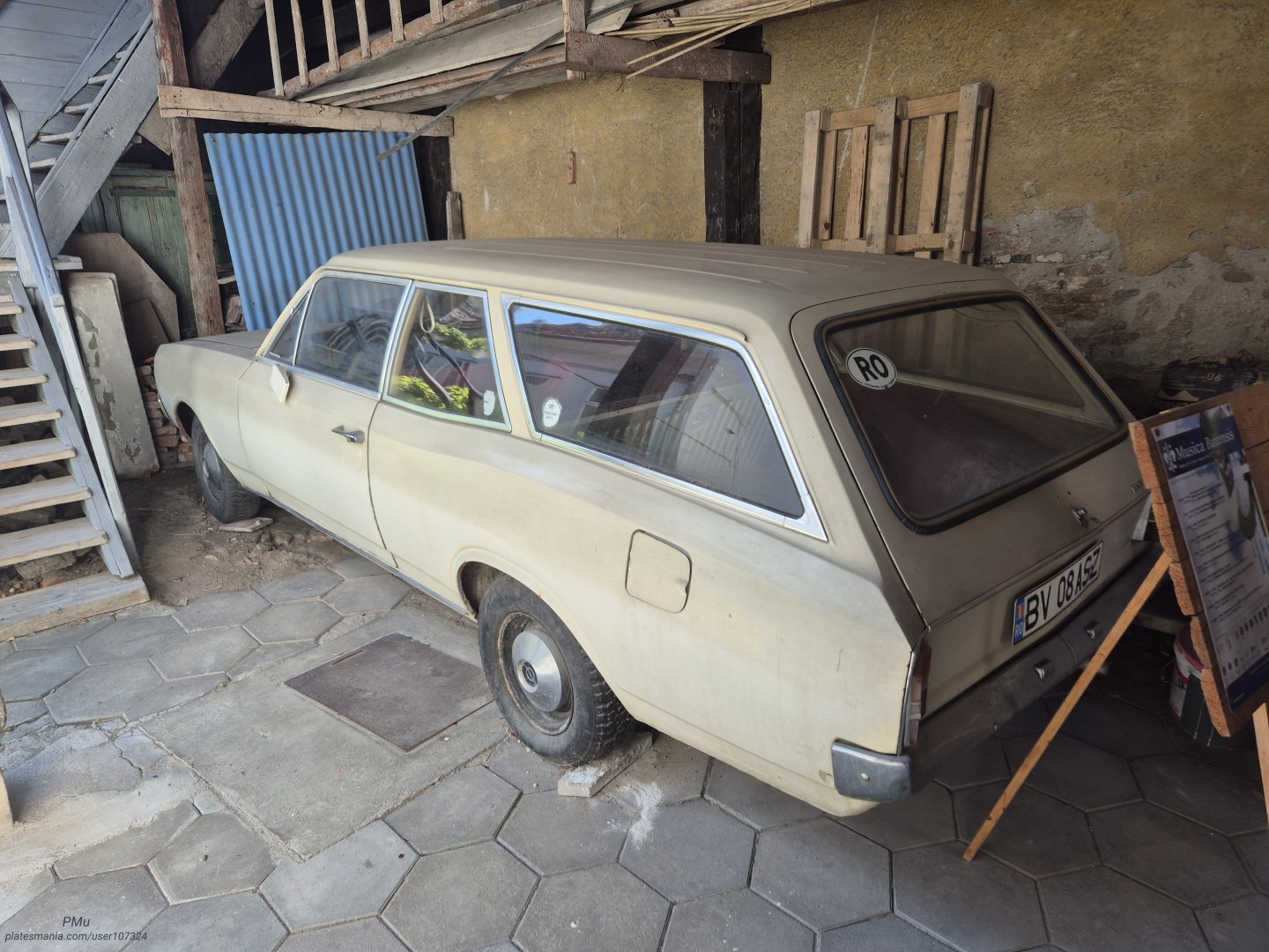 BV 08 ASZ, Opel Rekord 3rd gen 3-door Caravan (C), 1966–1971