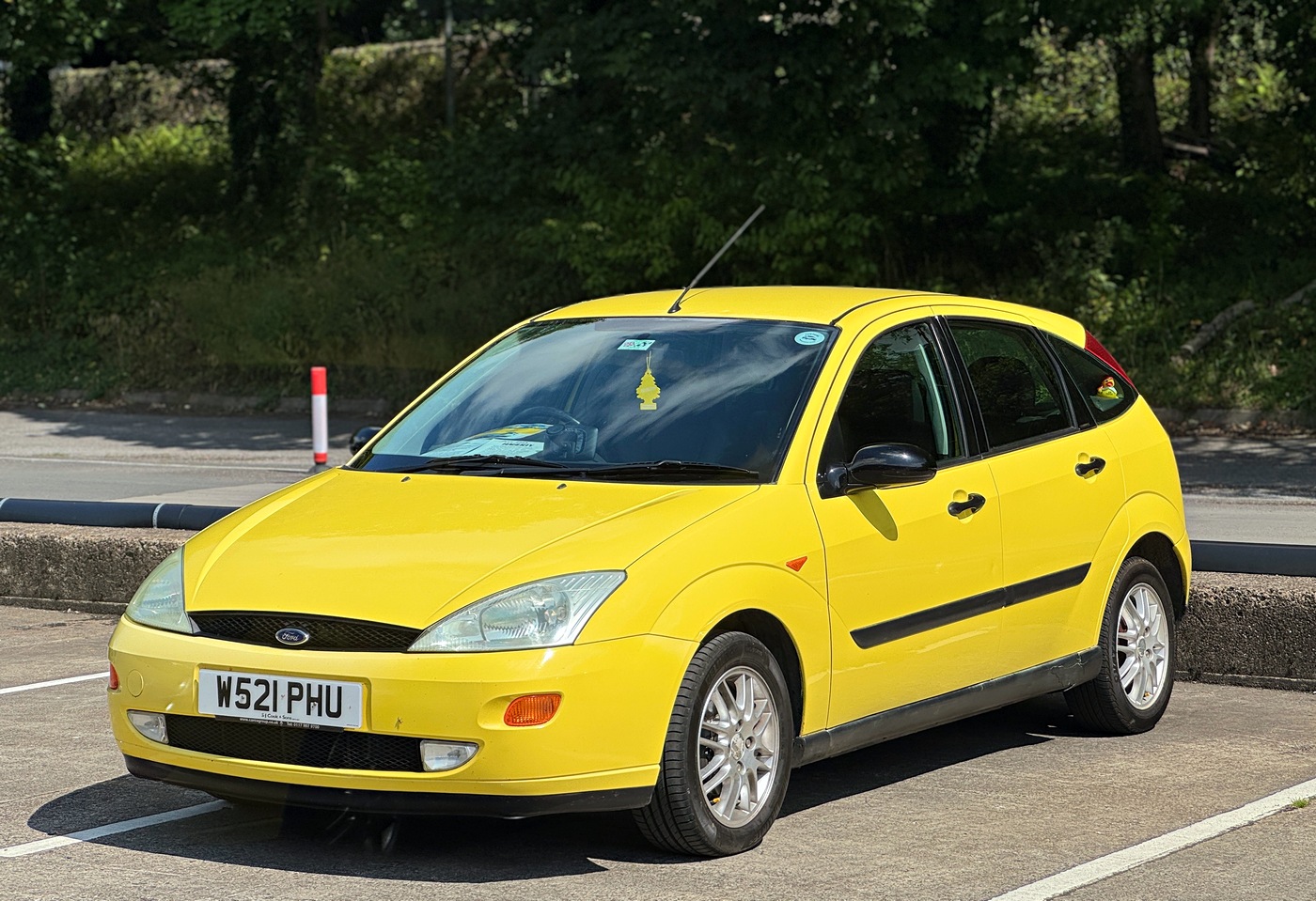 W521PHU, Ford Focus 1st gen 5-door Hatch (DAW; C170), 1998–2005 (–2008 for LATAM-market)