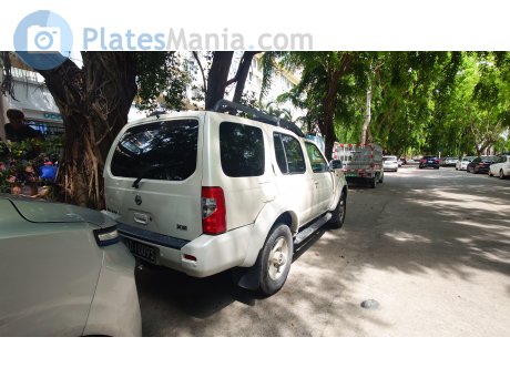 琼O·10093, Nissan Paladin