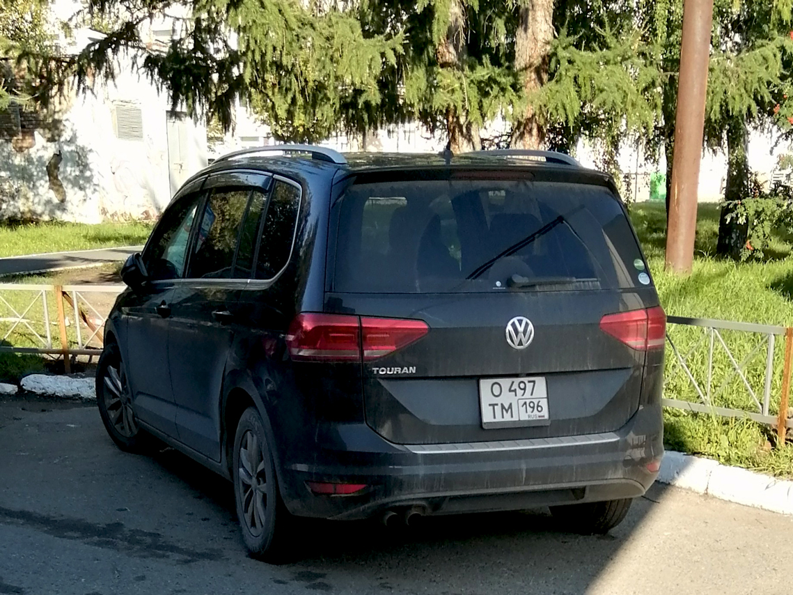 о 497 тм 196, Volkswagen Golf Touran 