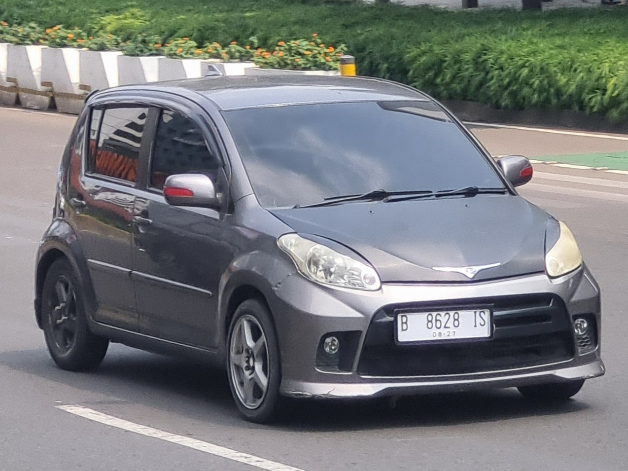 B 8628 IS, Daihatsu Sirion 2nd gen (M300; ID-market), 2007–2011